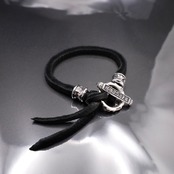 T-BAR LEATHER BRACELET / Tバーレザーブレスレット