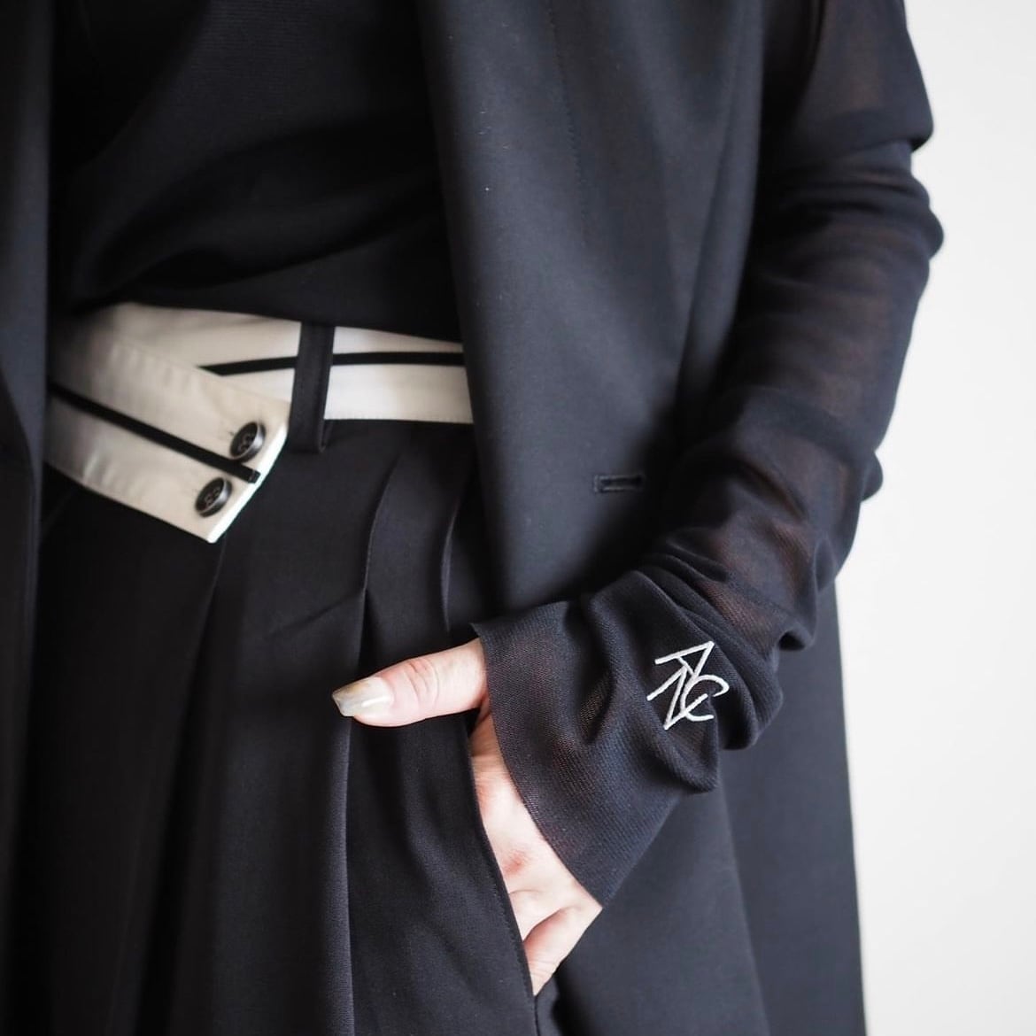 ANIECA 】 crew neck ANC Sheer Tops | valance 福井｜レディース