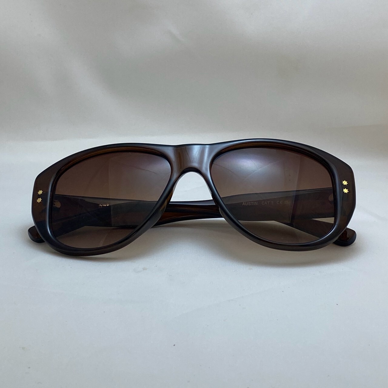 SZADE サングラス AUSTIN espresso / dune