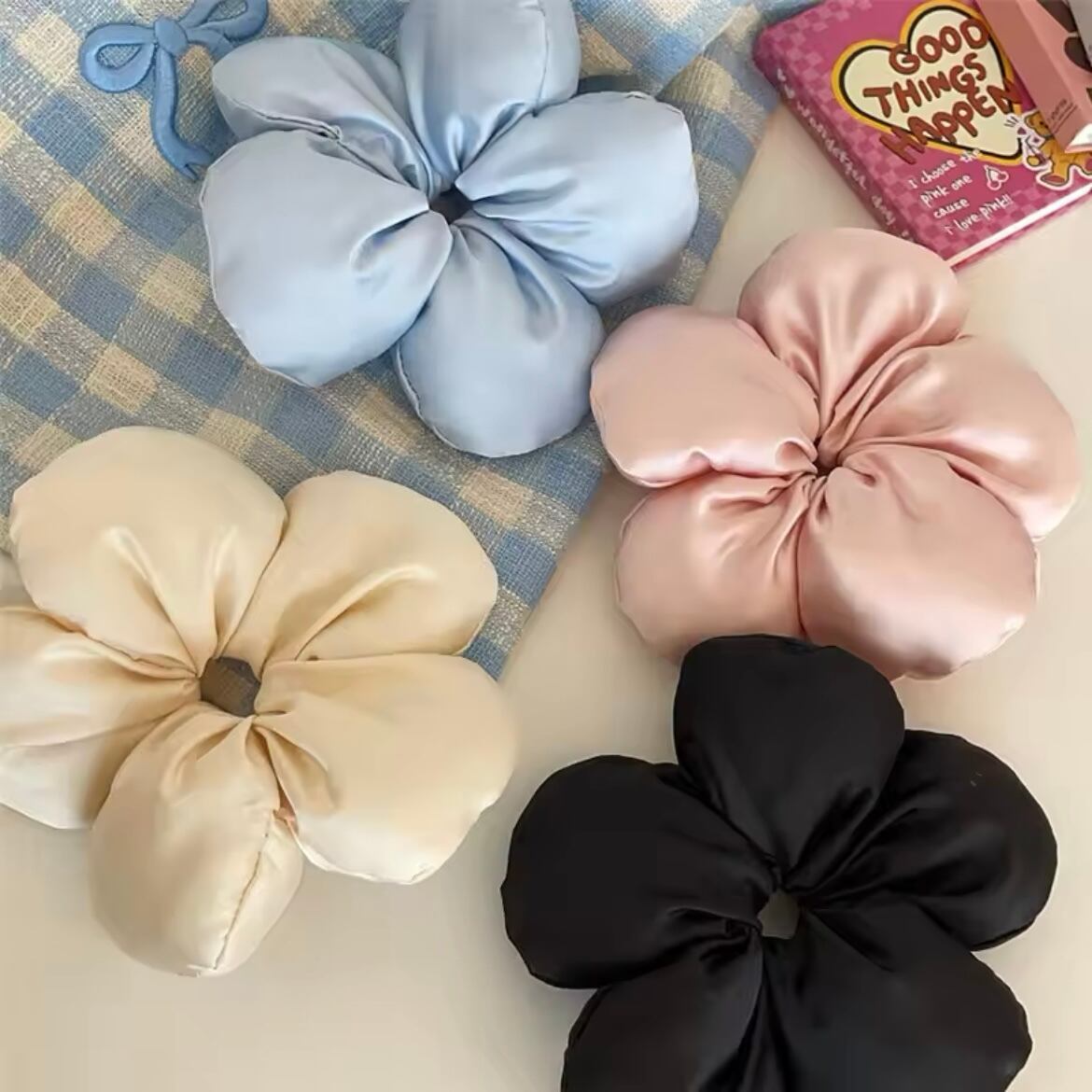 ビッグフラワーシュシュ