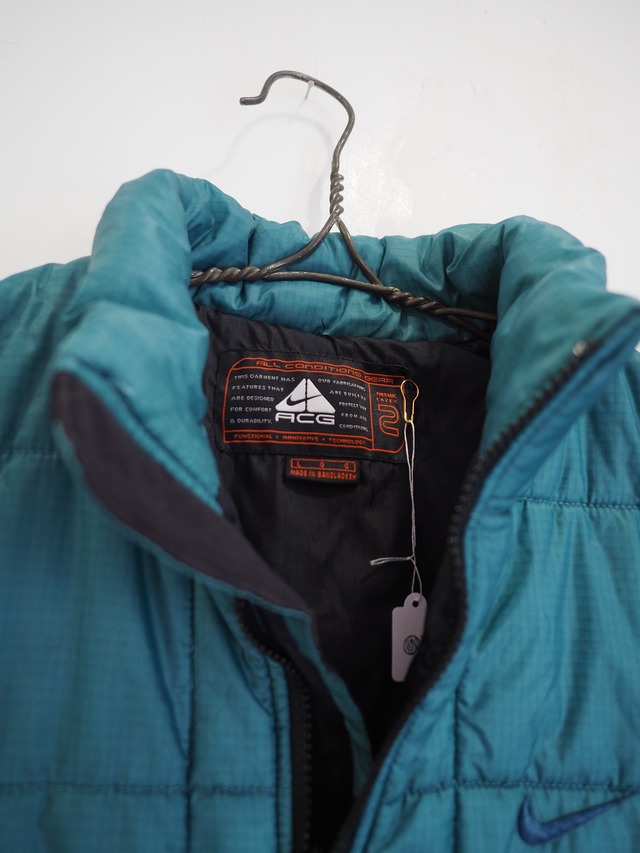 Nike ACG Insulated Reversible Vest