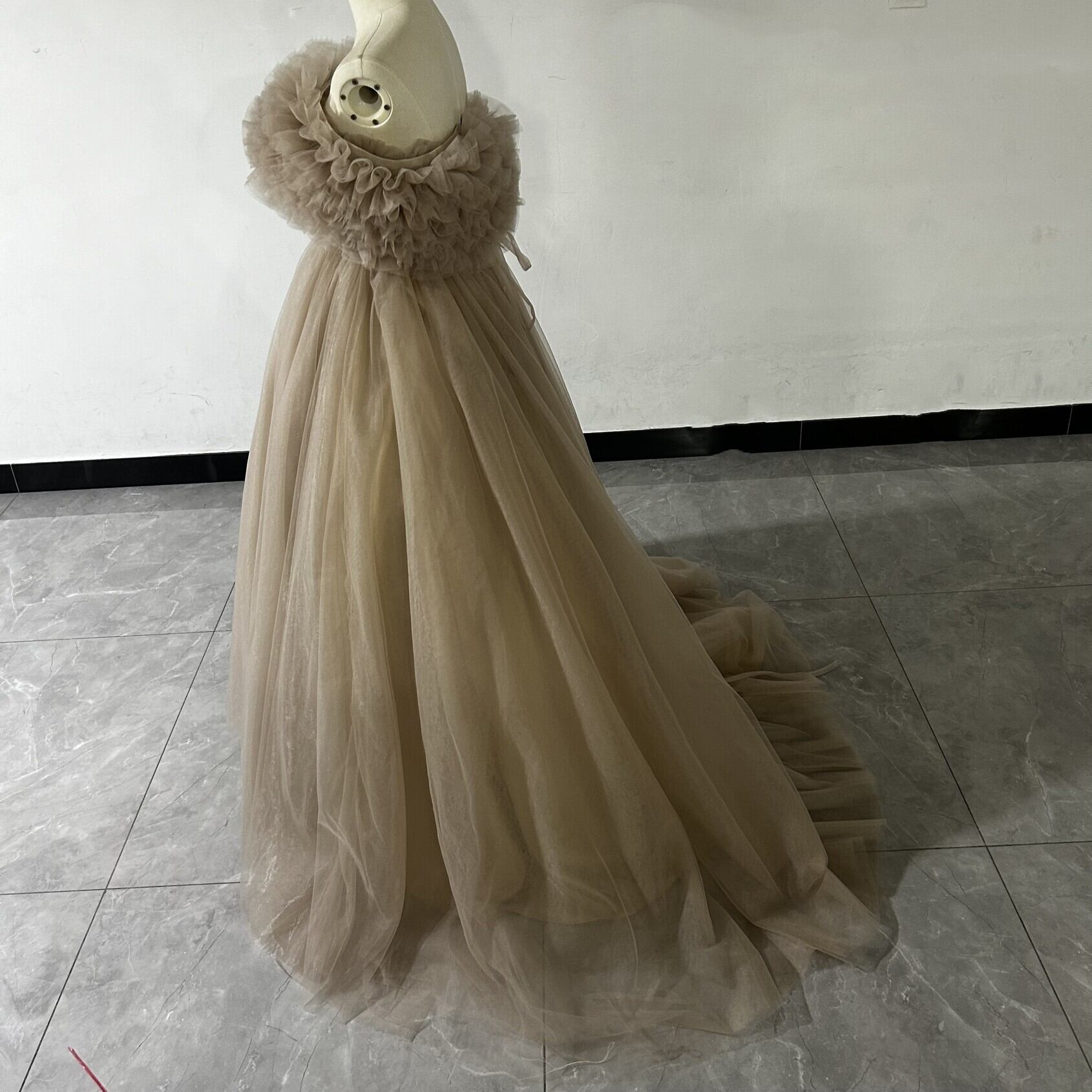 カラードレス カーキ お色直し ウェディング 前撮り パーティー 楽天市場】ウエディングドレス カーキ カラードレス スレンダー