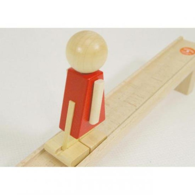 ベック　スロープ人形ヌルミ　1歳〜 BECK