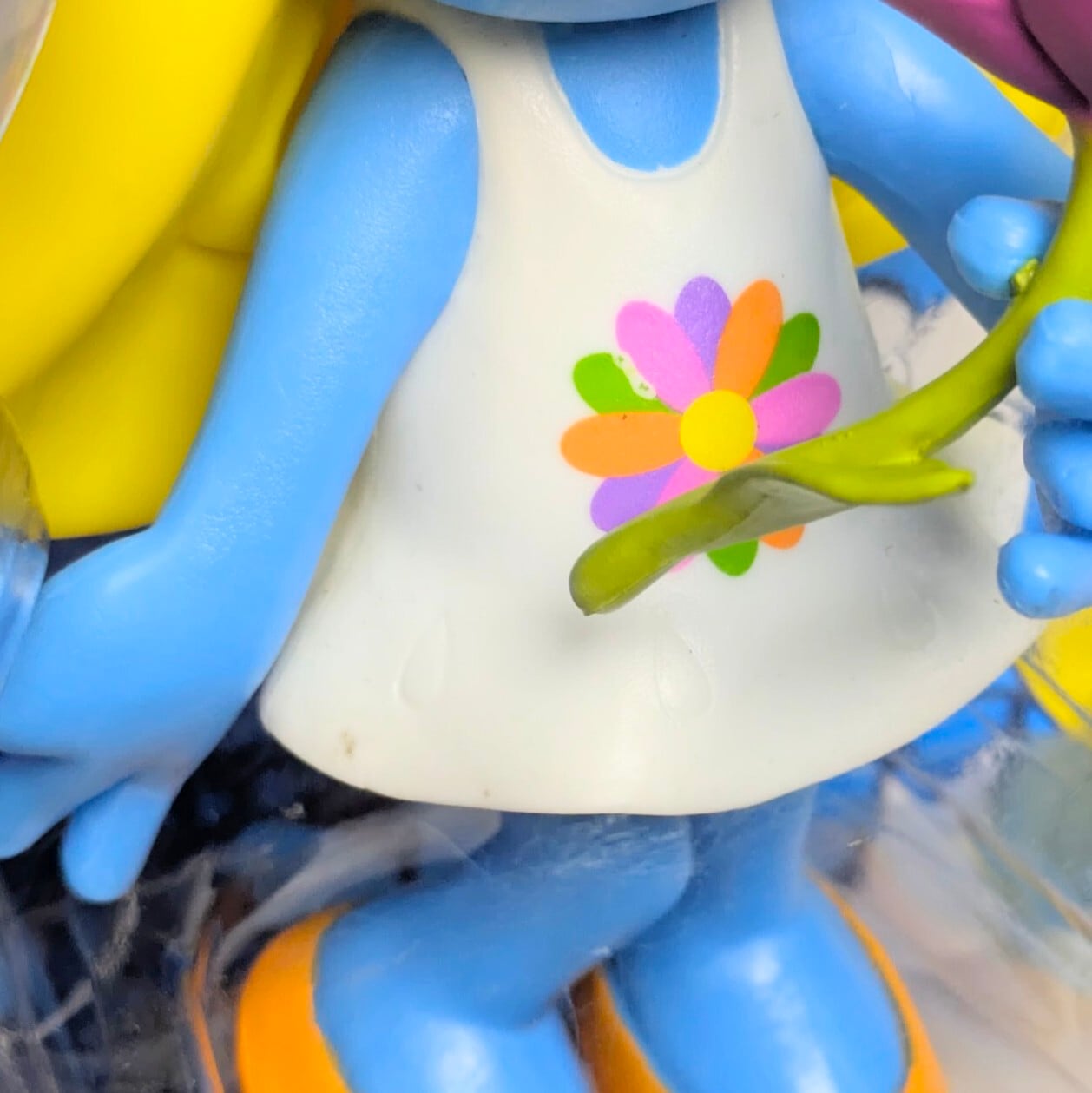 ☆ VINTAGE DEADSTOCK 2013 ☆【 SMURF ( スマーフ ) 】 the SMURF Large Figure Collection 『 スマーフェット / 花柄白ワンピース 』PVCフィギュア 〚アメリカン雑貨 アメトイ〛