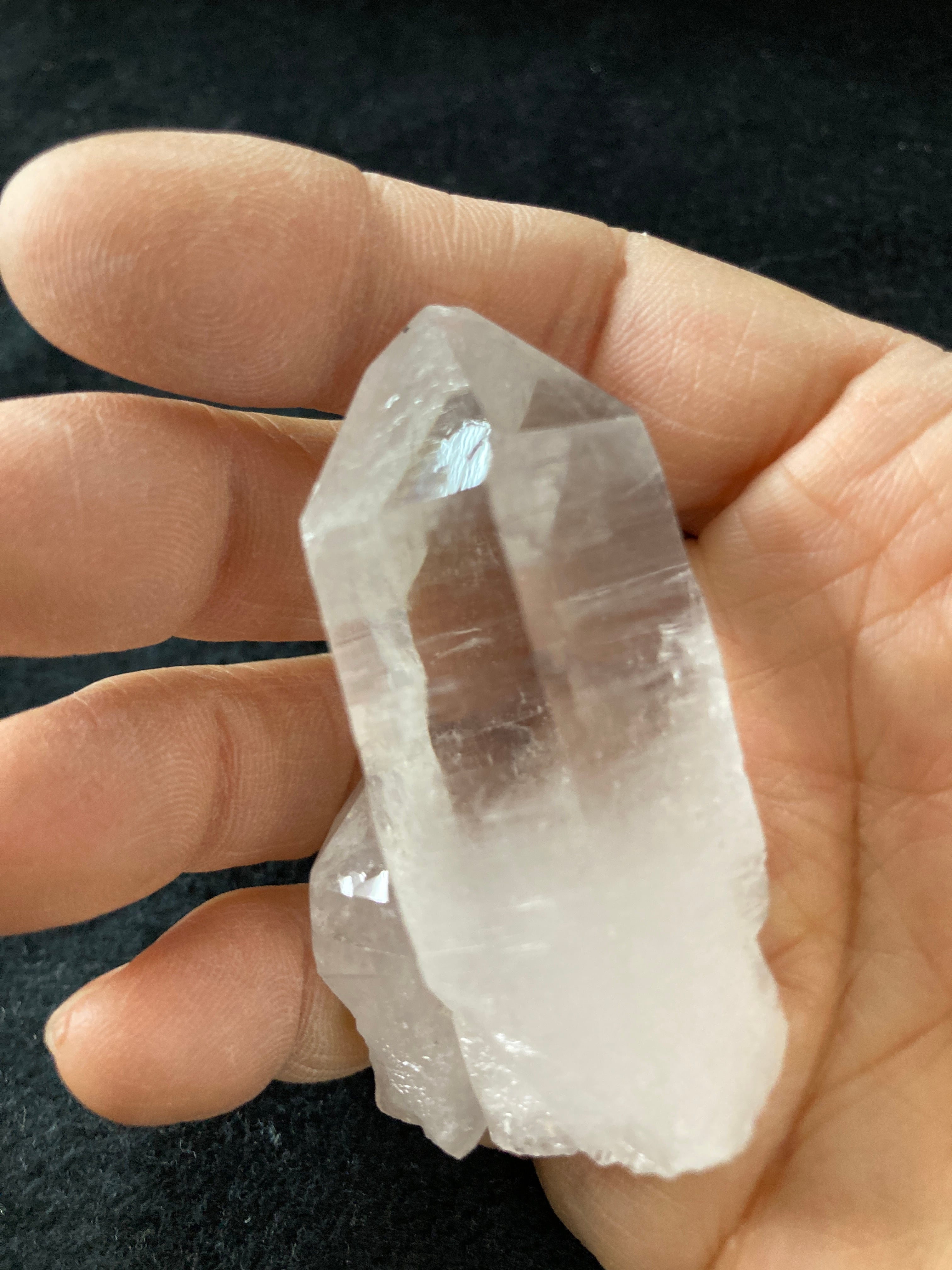 18154】両錐水晶 パキスタン オイル入り 炭素入り セプター リバース