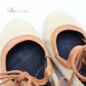 フラメンコ 衣装 サイズ35 BULERIA 靴 ヒール ベージュ系 クリーム色 レディース ブレリア スペイン製 ダンス シューズ 釘有り スウェード 練習 舞台 発表会 イベント フラメンコシューズ ダンス靴 発表会用靴 スウェード靴 レッスン用靴