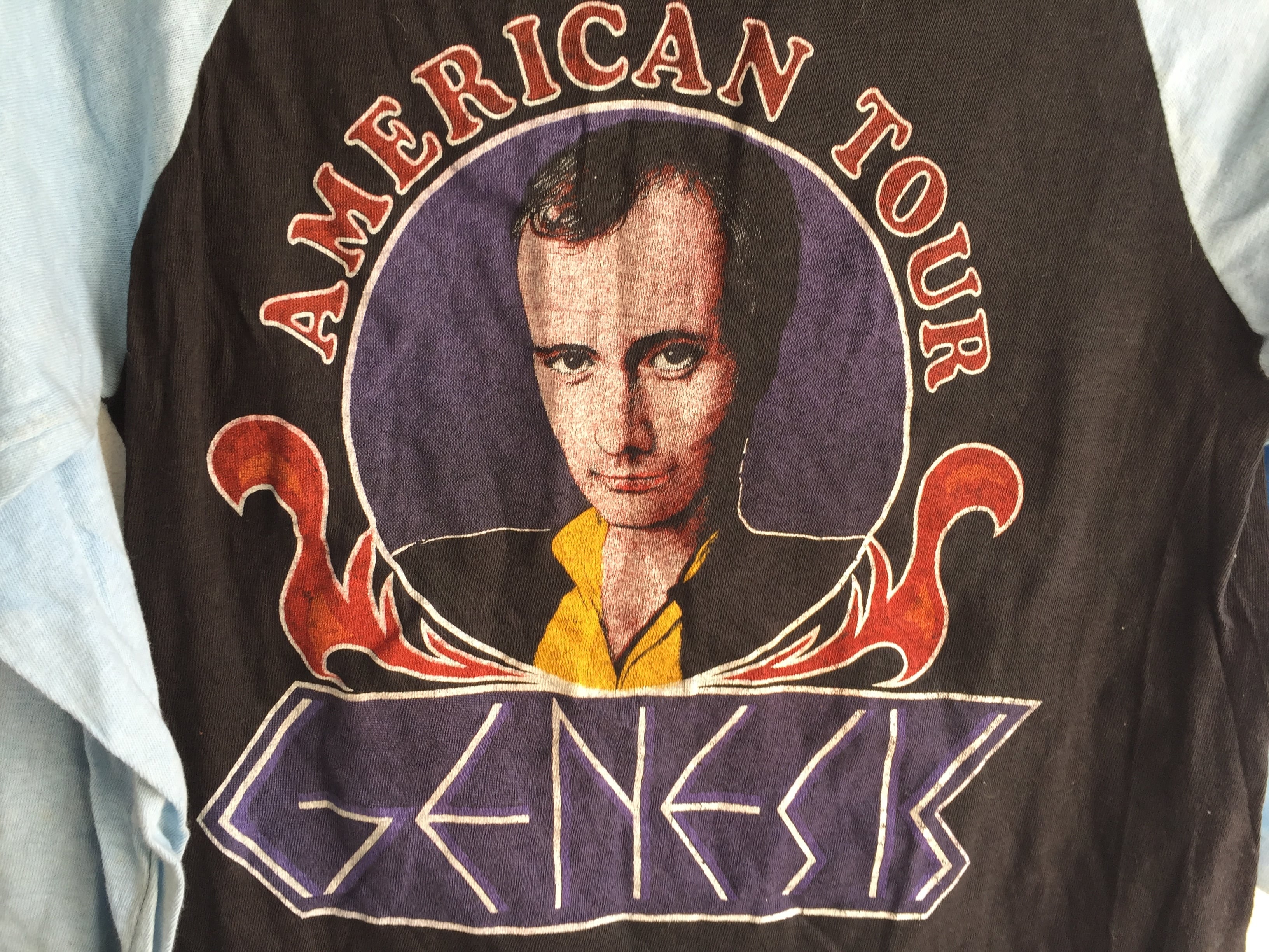 ショッピング人気商品 - パキ綿 ジェネシス バンドTシャツ ビンテージ