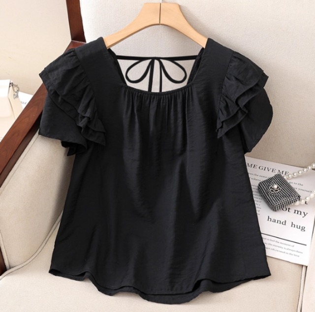 レディース トップス シャツ ブラウス 半袖 フリル袖 スクエアネック フェミニン シフォンシャツ リボン かわいい 大人可愛い 上品 おしゃれ ガーリー 存在感 ラブリー キュート ナチュラル 無地 春 夏 秋 ロングシーズン デート お出かけ 旅行 女子会 休日 ショッピング コンサート ライブ お花見 カフェ ピクニック ランチ プチプラ 普段使い 着回し モテ 清楚 インスタ映え M L XL 2XL 3XL 4XL 大きいサイズ ビッグ 黒 ブラック ベーシックカラー 大人カラー