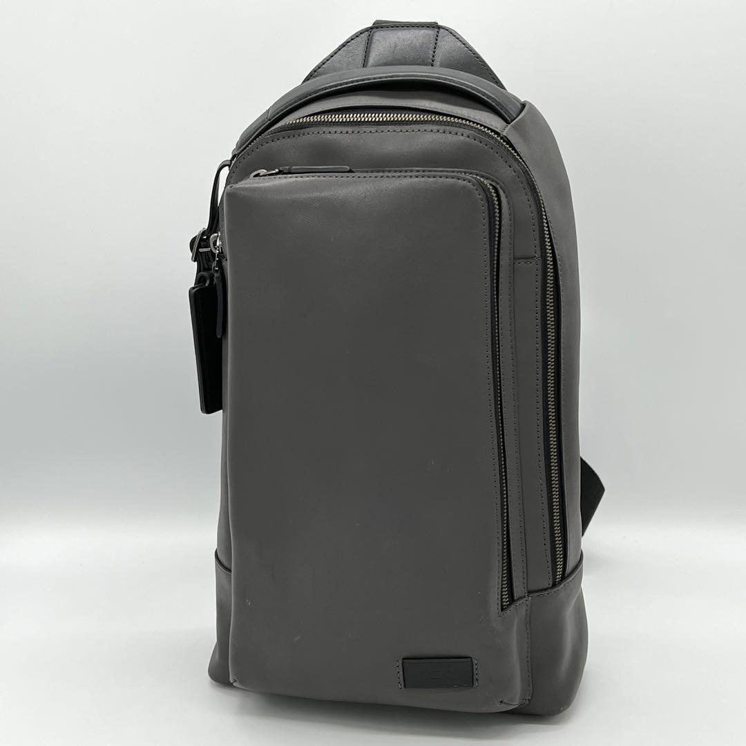 ✨️美品✨TUMI トゥミ ハリソン ボディバッグ スリングバッグ グレー