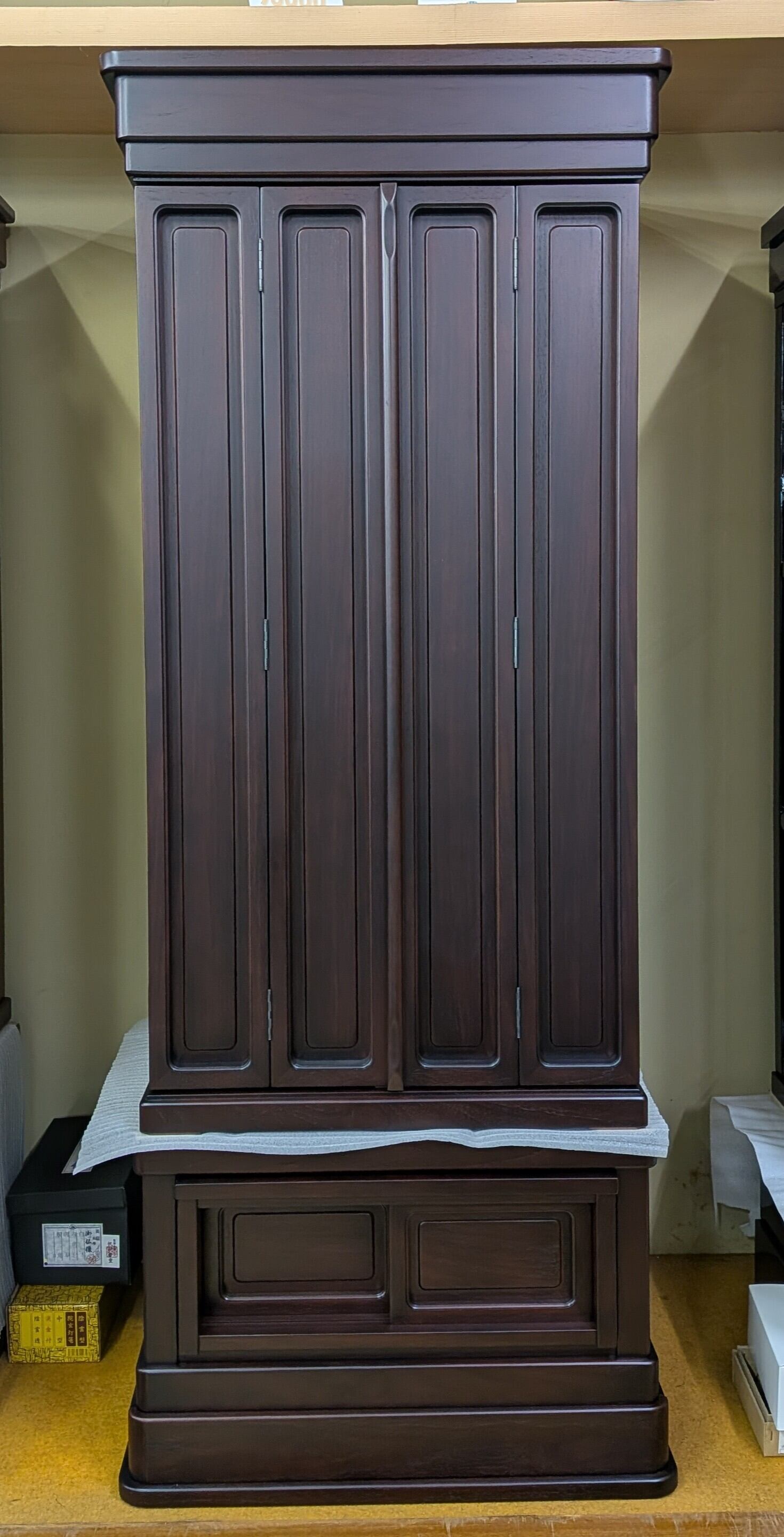唐木仏壇 紫檀 20号 自社配送 高さ 172cm 幅 69cm 奥行 59cm 仏具付