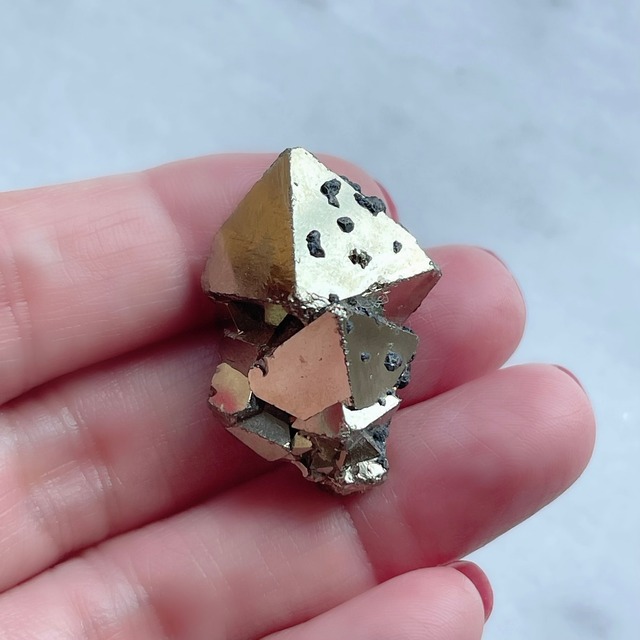 【超美石】パイライト　原石　7267