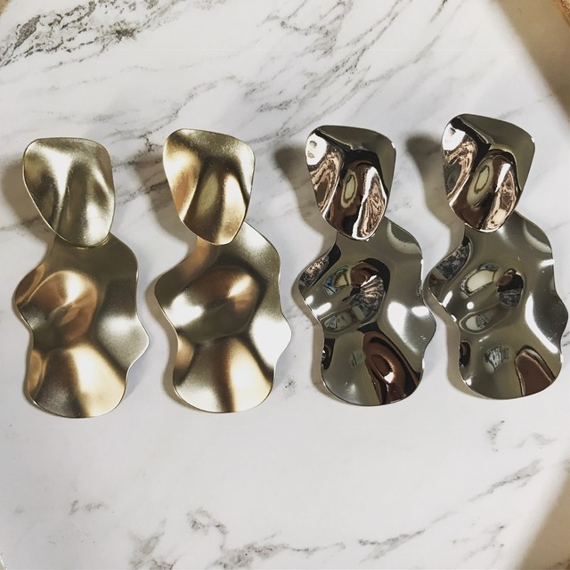 シンプルピアス