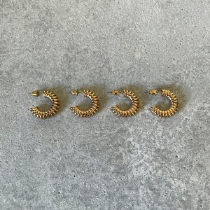 Radial Mini Hoop Pierce