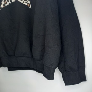 クルーネック　スウェット　トレーナー　オーバーサイズ　ヒョウ柄