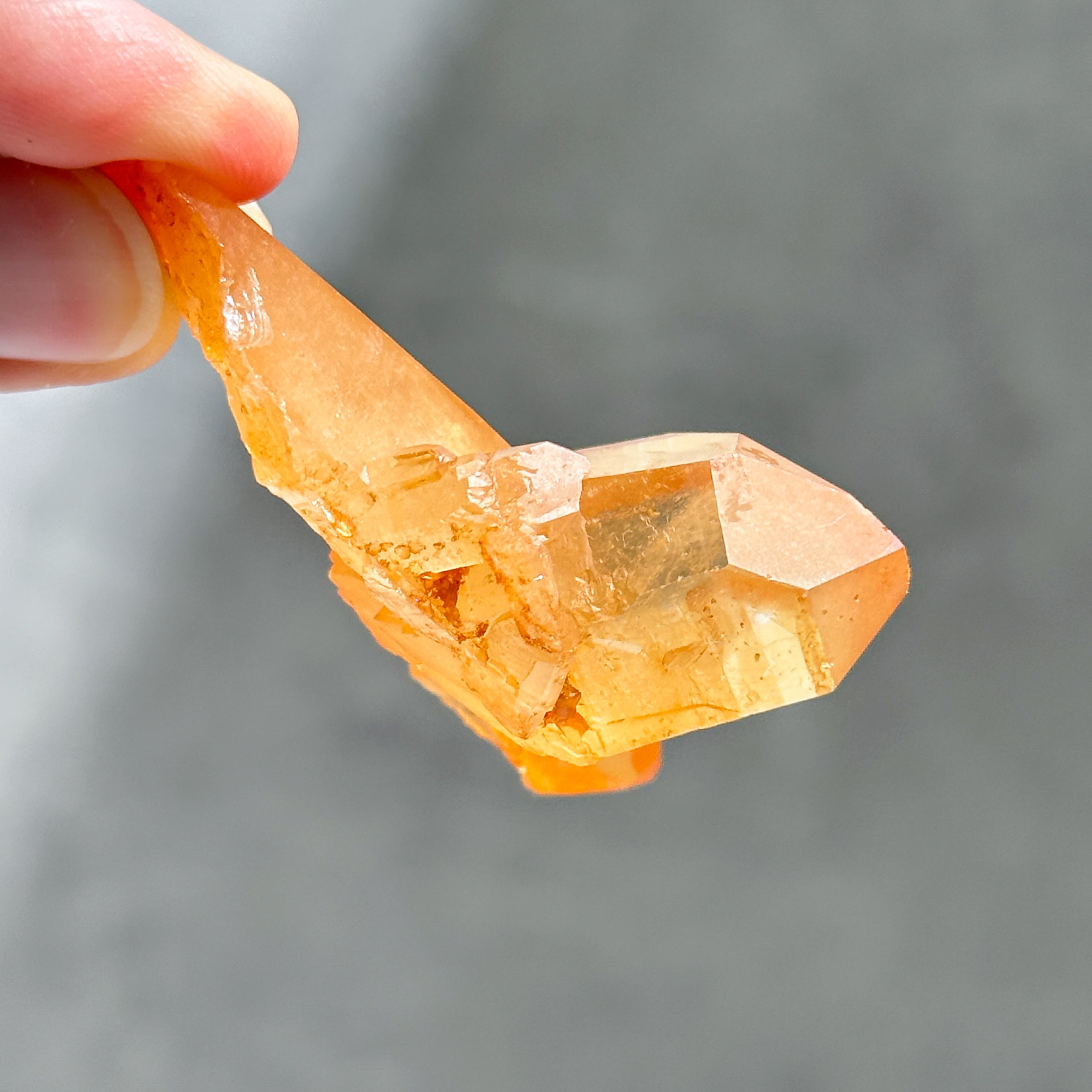 【ブラジル/ミナスジェライス産】タンジェリンクォーツクラスター ミナスジェライス産タンジェリンクォーツ クラスター24