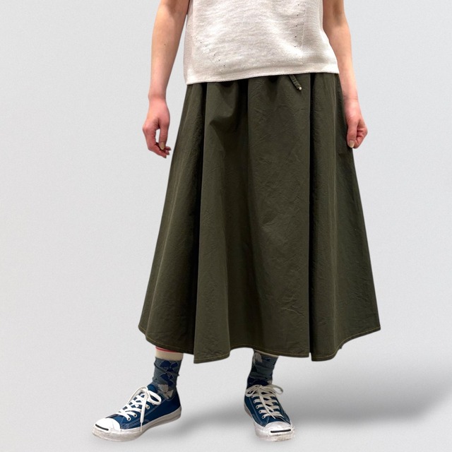 vm high count cross washer color-coordinated stitched hem skirt