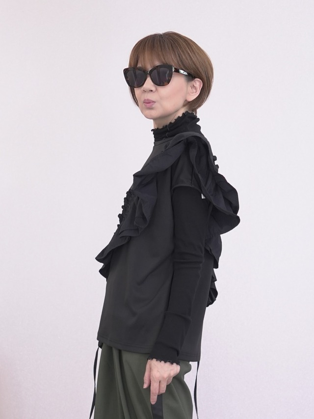 フリルカットソー ジレ8900円＋TAX 秋ジレ