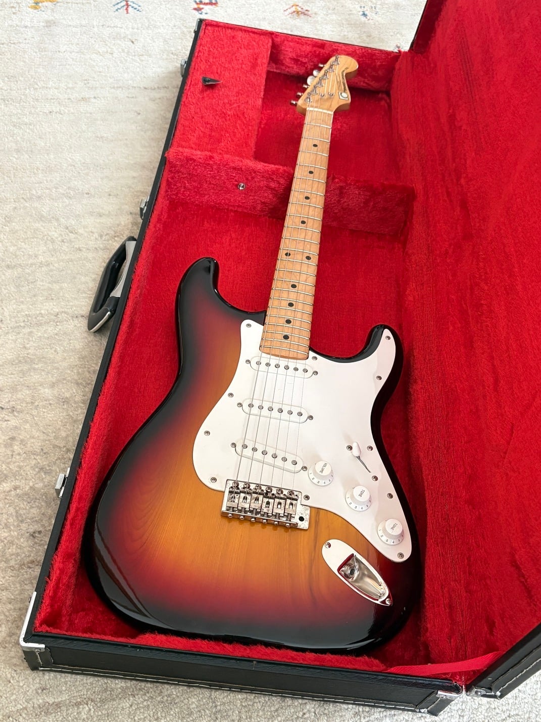 Fernandes FST-60 '80 ISHI Logo / Stratocaster Type | tenokuni-japan