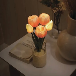 peach bella tulip LED light / ベラ チューリップ フラワー ルームライト テーブルランプ 花 照明 韓国 雑貨