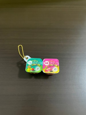 ヨーグルト&プリンマスコット①リンゴ&モモのヨーグルト