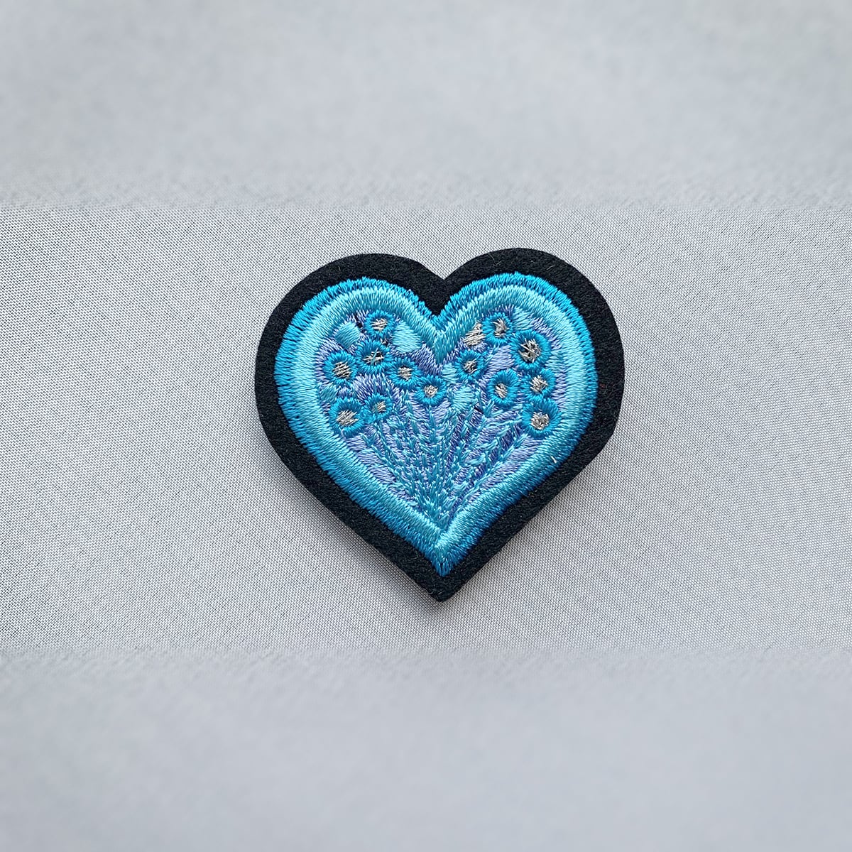 刺繍ブローチ (br-172)3色