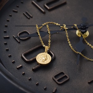 スイス5ラッペンコインネックレスゴールド