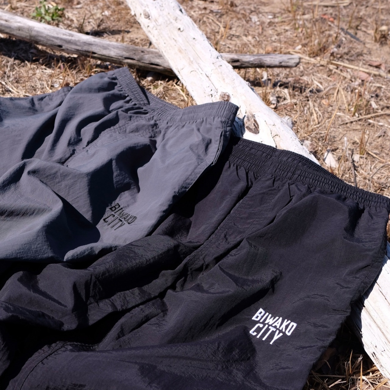 BIWAKO CITY /  PACKABLE  NYLON PANTS / GRAY