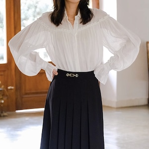 puff sleeve girly shirt