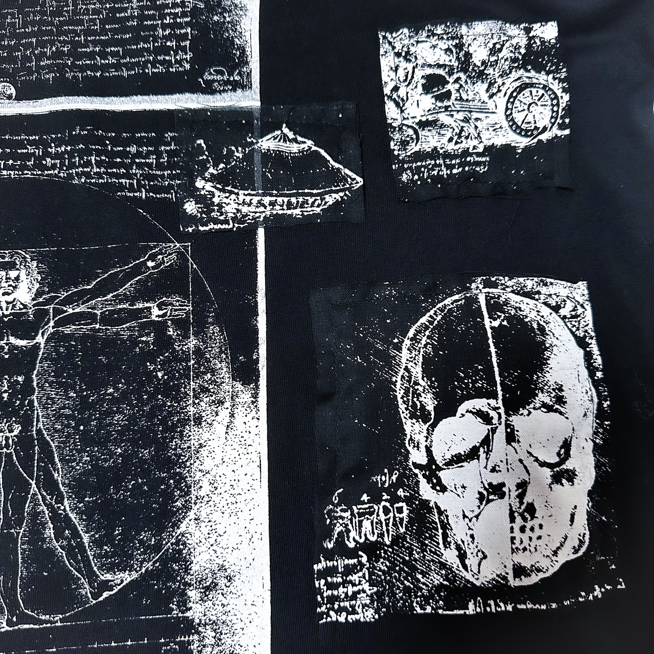 UNFINISHED ダヴィンチ図面Tシャツ24065