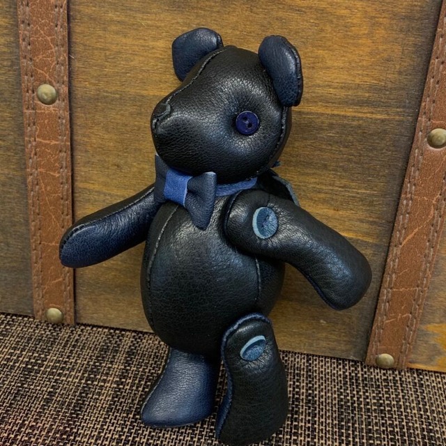 ジビエレザー鹿革ベルベア★マイスターの手作り「ベルズベア」ブラック＆インディゴ　写真の1点販売です