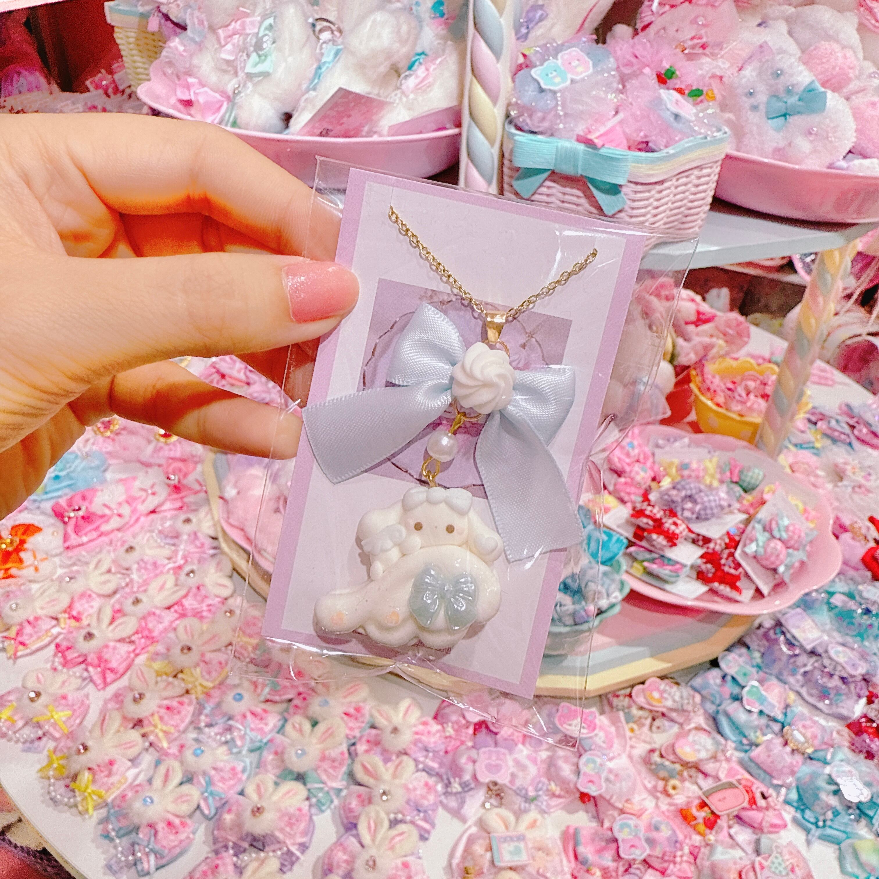 【C9】23-3羽マカロンネックレス