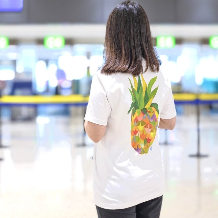 MEGU WAZOUSKI パイナップルTシャツ | Dear Okinawa,