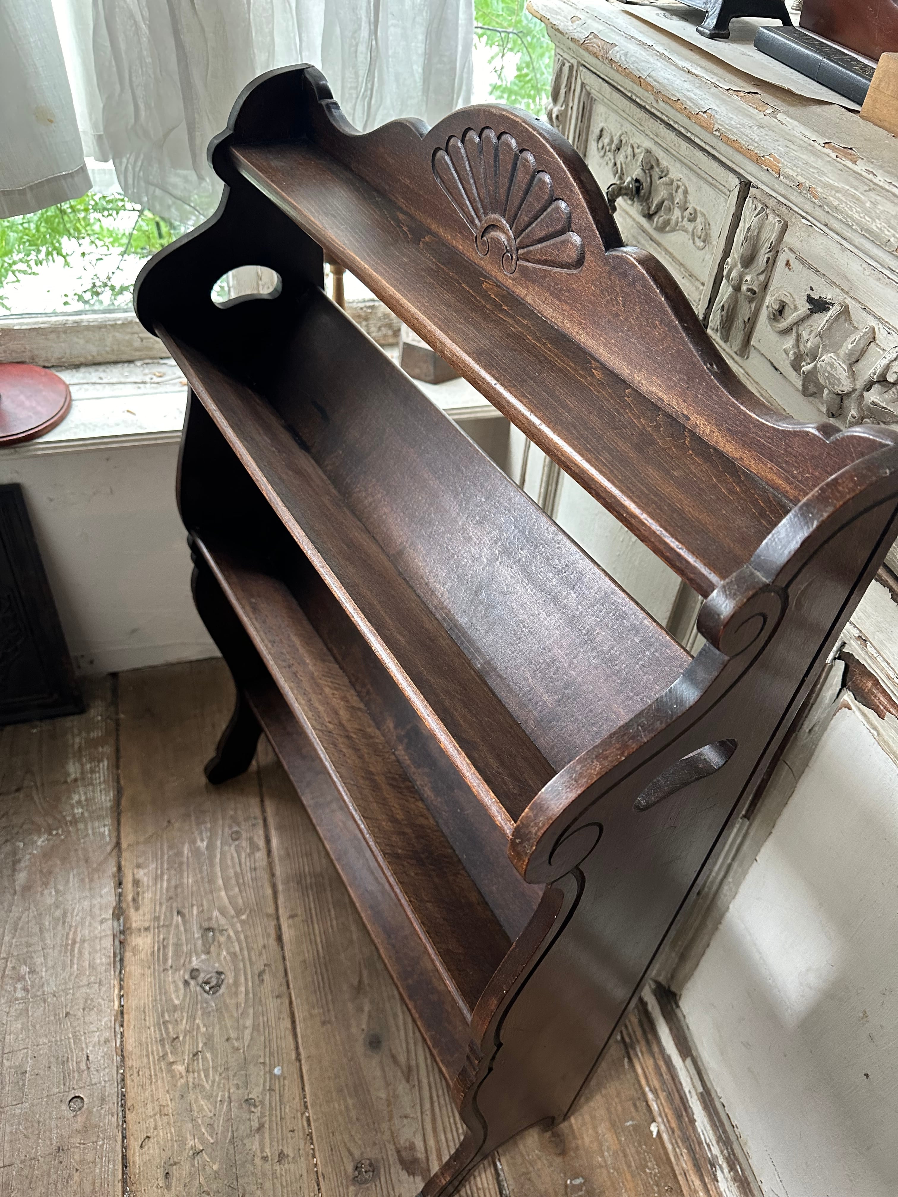 木製ブックシェルフ 飾り棚 本棚 | Brocante de La Cocotte （フランス