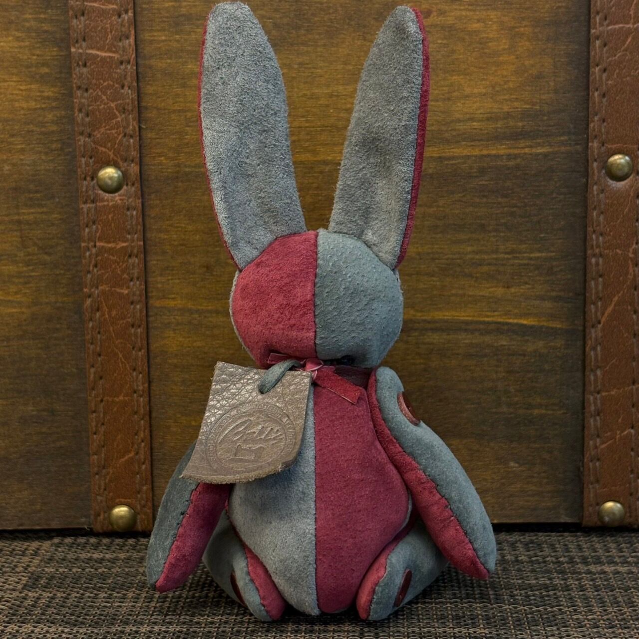 【ピッグスウェード】のベルラビ★マイスターの手作り「ベルズラビット」グレー×ワイン系　写真の1点販売です