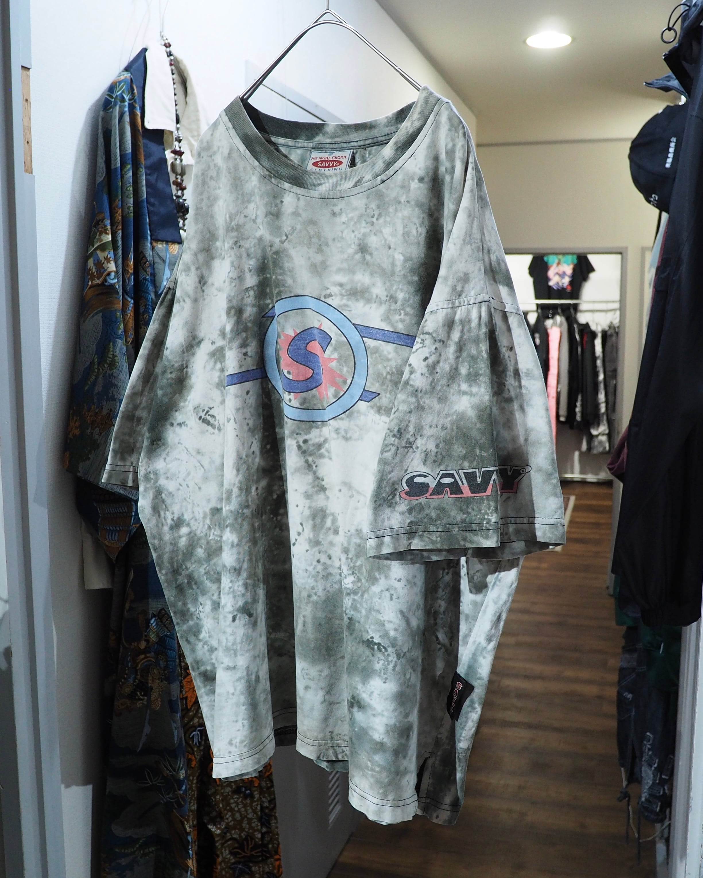 1990s ” Savvy ” Over Dyed × Logo printed vintage loose SS Tee
