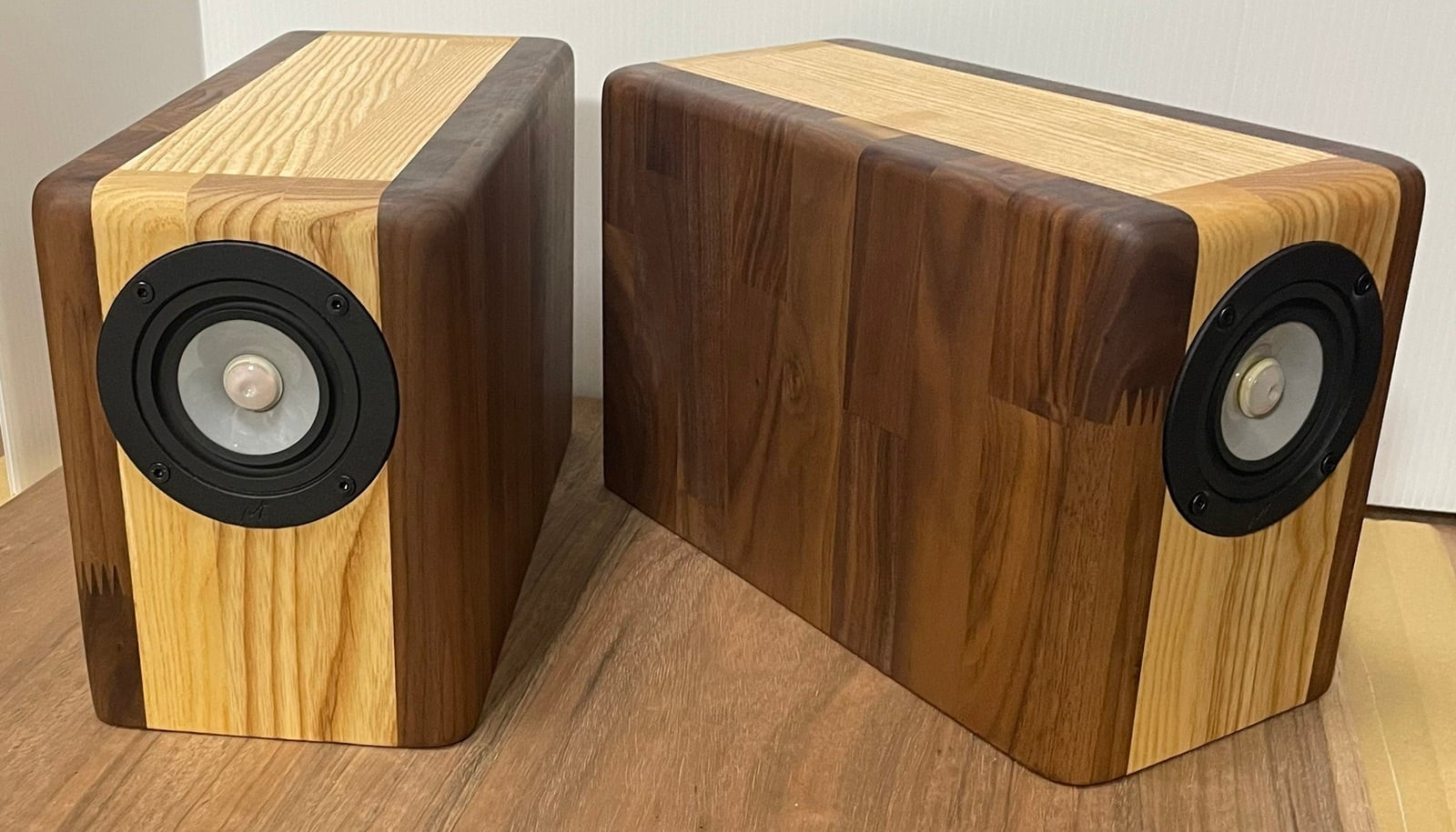 JuveAcoustics ユーヴェ アコースティクス