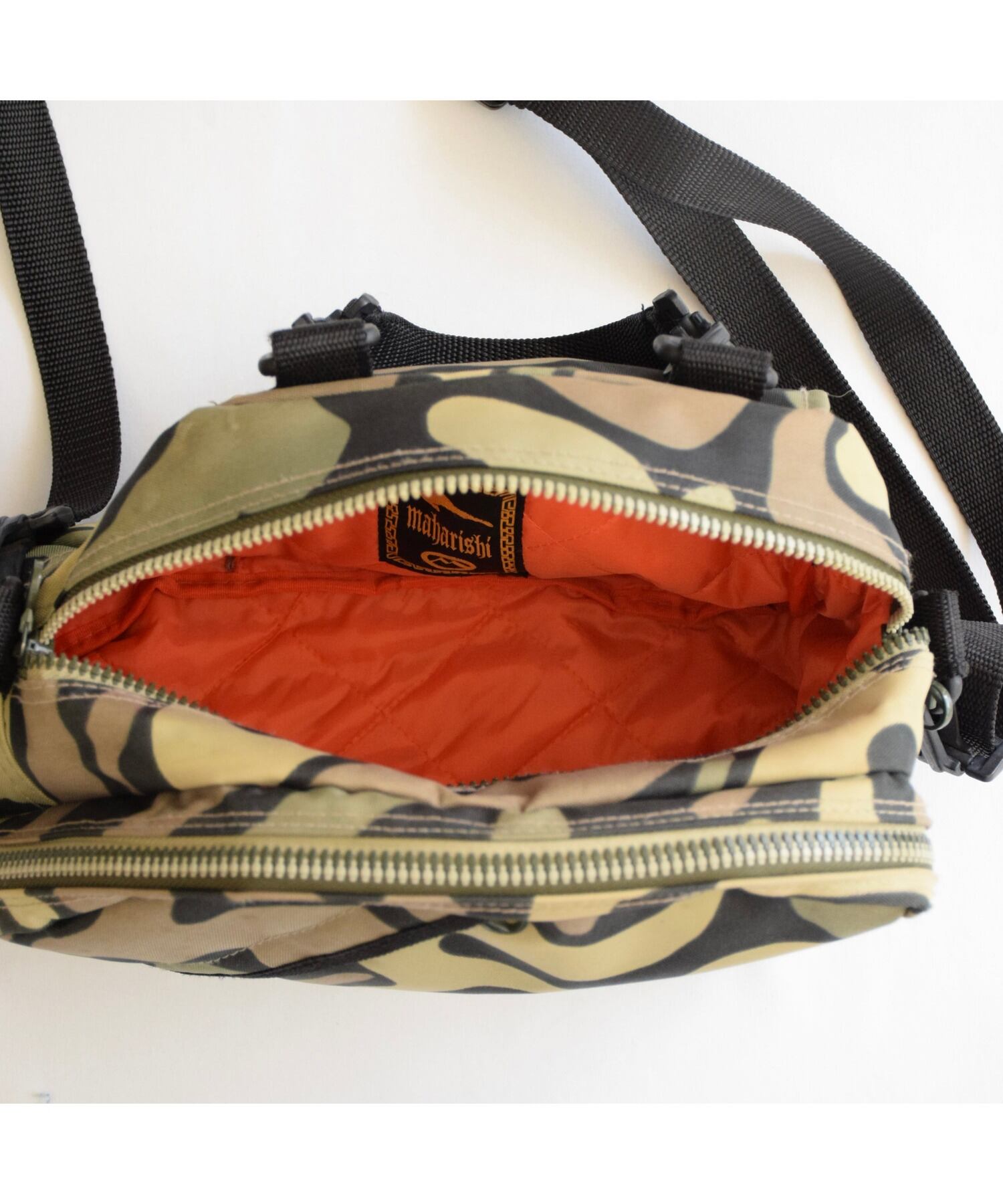 90's MAHARISHI “忍者タグ“3WAYカモフラージュバッグ カーキ マハリシ 90's MAHARISHI “忍者タグ“3WAYカモフラージュバッグ カーキ マハリシ