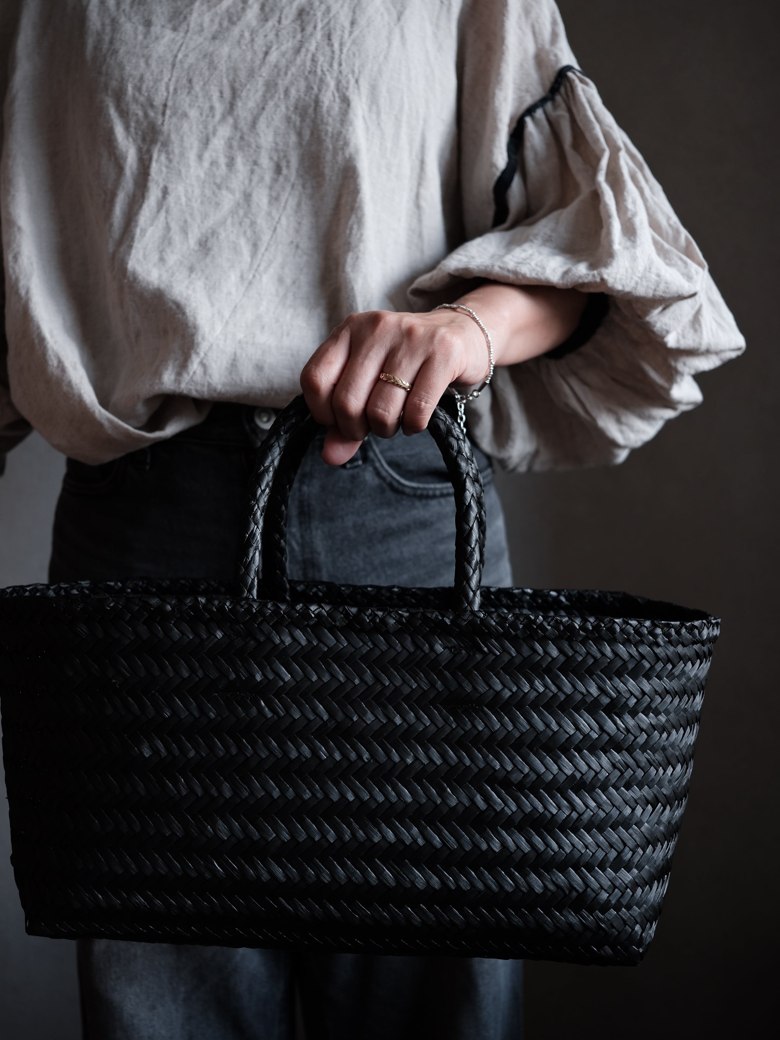 カチュー(水草) BLACK 横長トートバッグ F別注（HARD）硬めの質感 | F