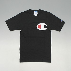 【メール便全国送料無料】CHAMPION チャンピオン 海外企画 日本未発売 デカロゴ Tシャツ ブラック