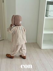 韓国子供服 / 26Autumn / CON / ウサギ帽子 / キッズ / 秋服 *free*
