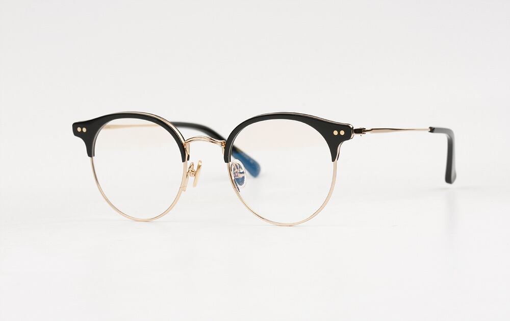 アントン　ショウタロウ　各1枚 画像1/18) RIIZEウォンビン・ウンソク・ショウタロウ、“3人同時”金髪に