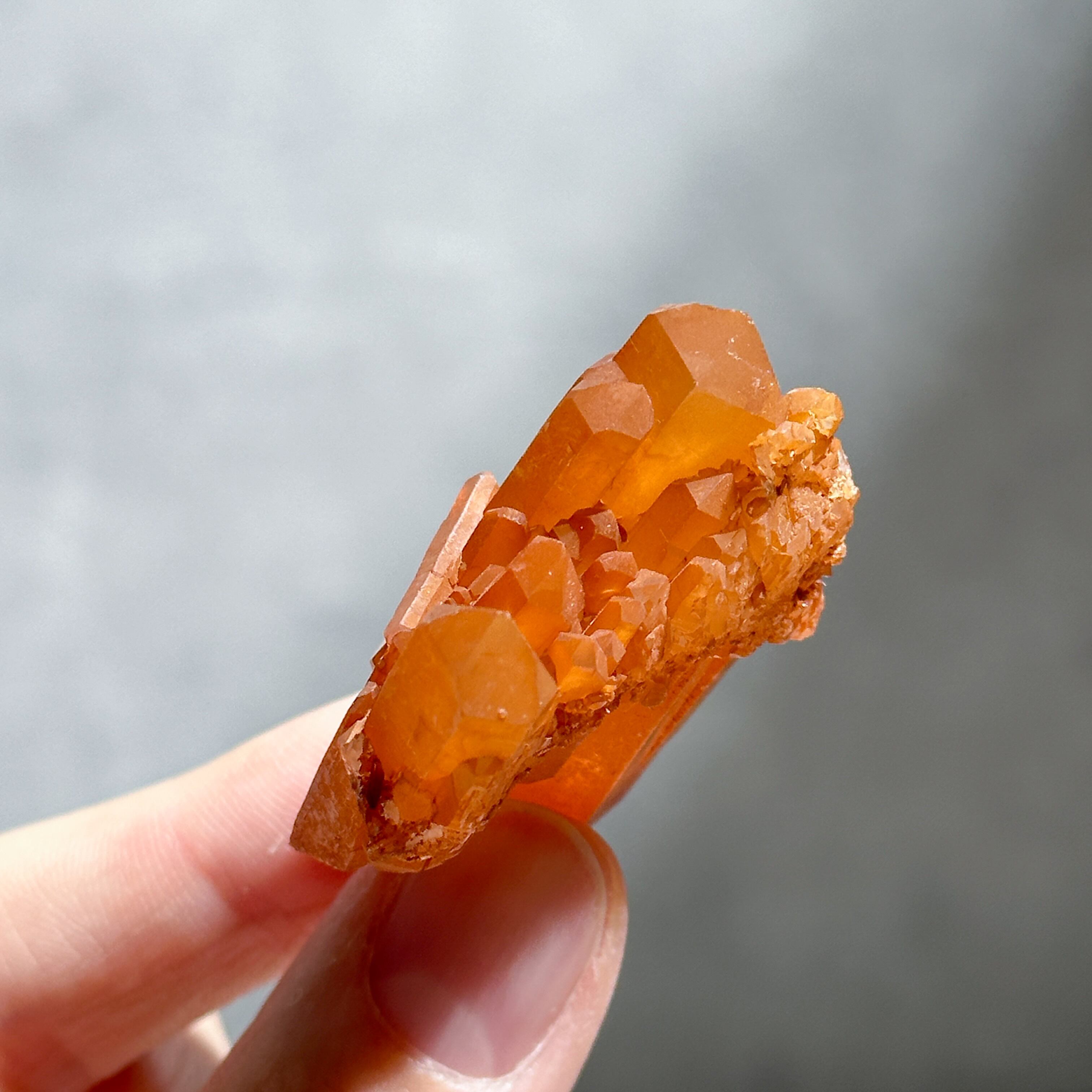 タンジェリン クォーツ マダガスカル産 タンジェリンクォーツ 大型/ Tangerine Quartz
