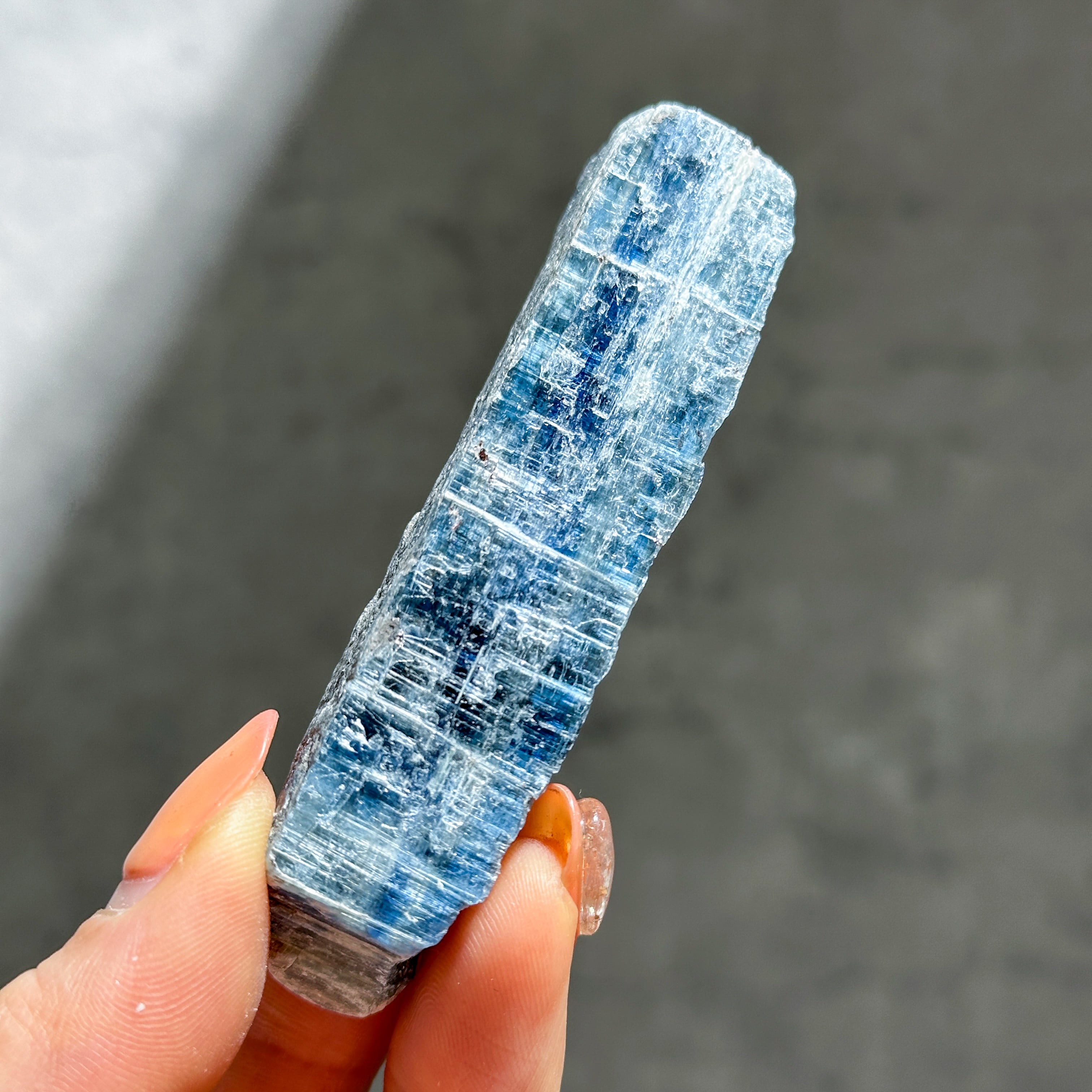 カイヤナイト 原石72◇ Kyanite ◇天然石・鉱物・パワーストーン