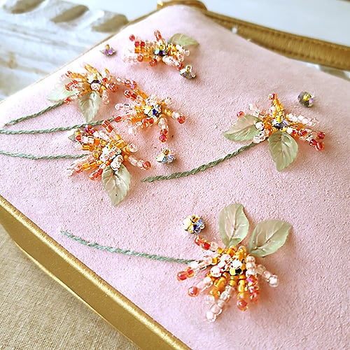 春の花のビーズ刺繍バッグ | HITOMI・BEADS