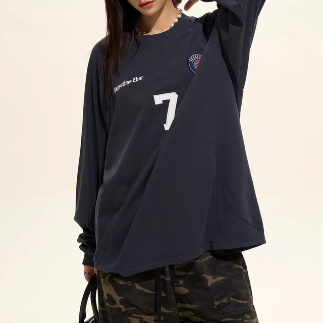 ナンバリングワッペンルーズフォルムプルオーバー 2col R01862