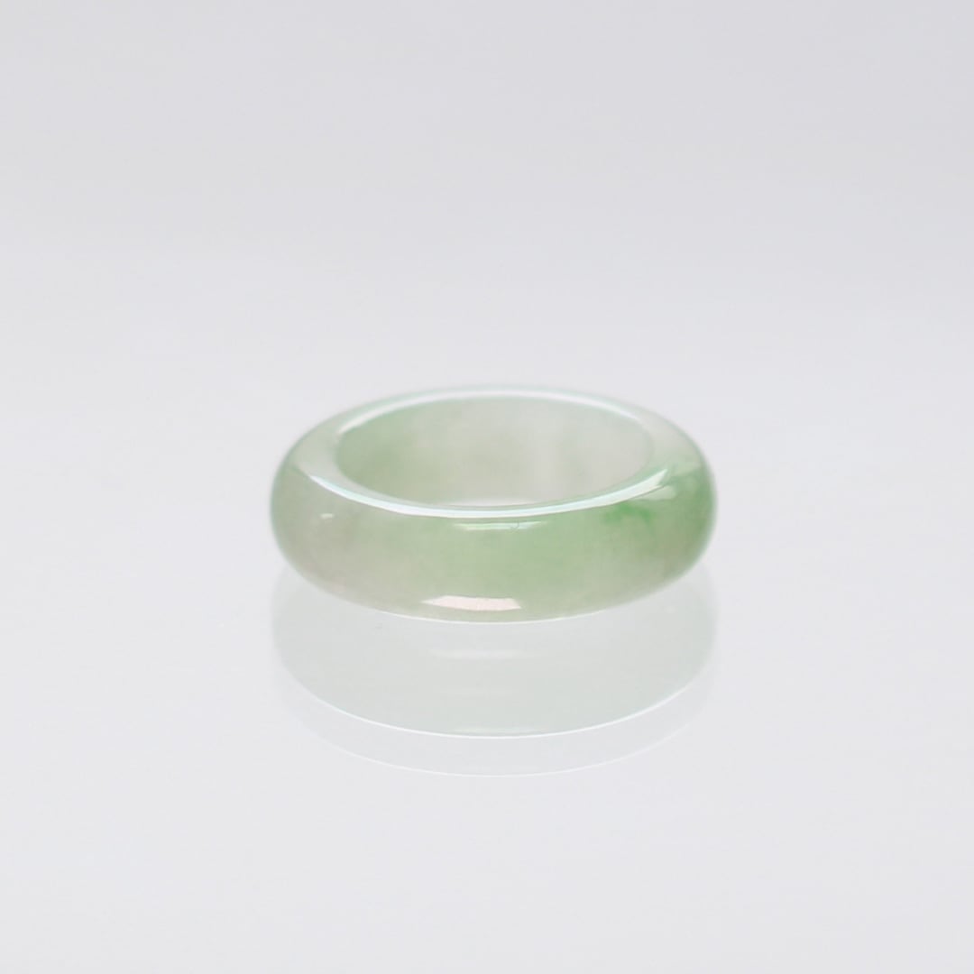 MeiNu メイニュウ 翡翠 くりぬき リング ジェイド 16号 16号】新色！青緑色の透明感が美しい！ 細くりぬき甲丸リング A貨翡翠