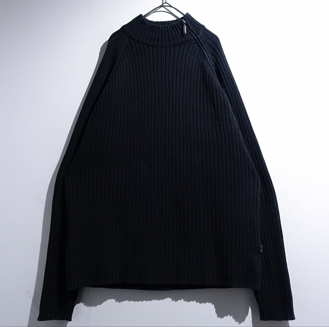 Black Diagonal Half Zip Design Cotton Rib Knit