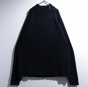 Black Diagonal Half Zip Design Cotton Rib Knit