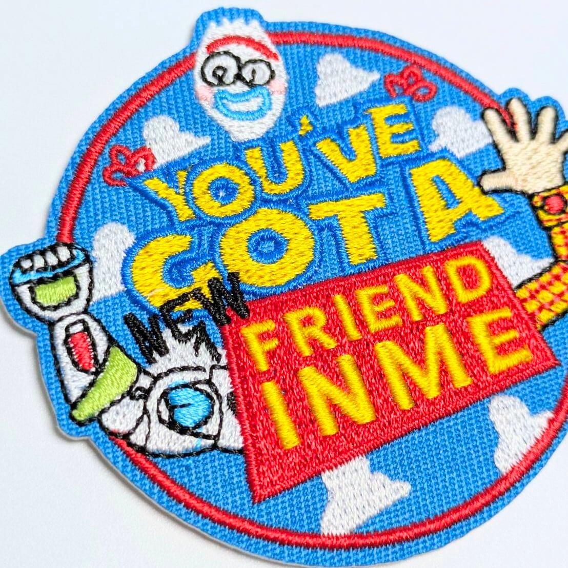 送料無料! ★刺繍アイロンワッペン★【 トイストーリー ( TOY STORY ) 】 「You've Got A New Friend In Me. ( 君はともだち )」 トイ・ストーリー主題歌〚アメリカン雑貨 アメトイ〛