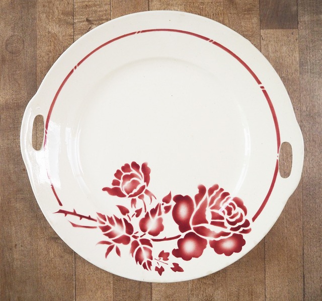 SAINT AMAND（サンタマン）の赤い花のタルト皿
